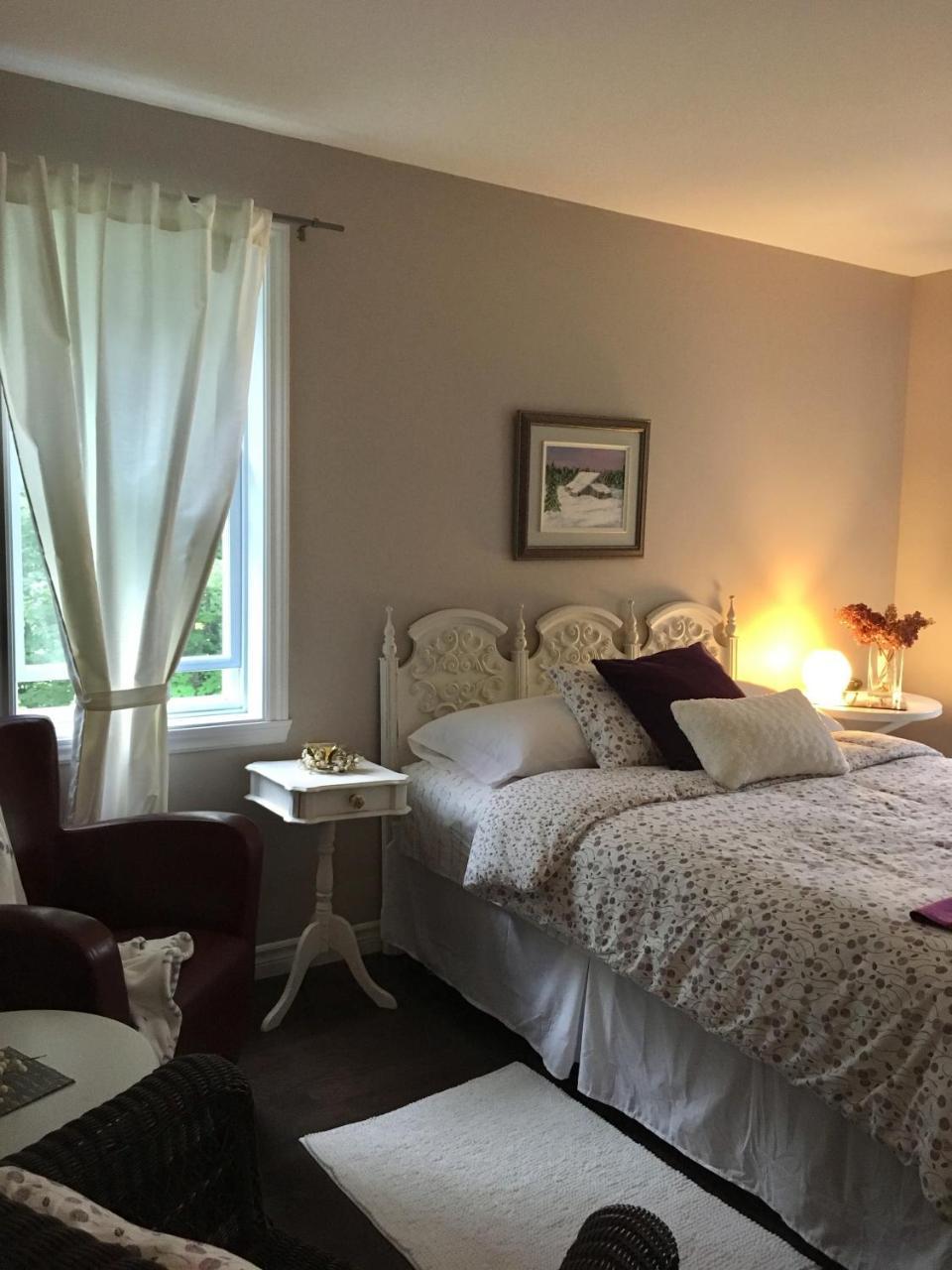 Au Gre Du Temps - Gite B&B Shefford Экстерьер фото